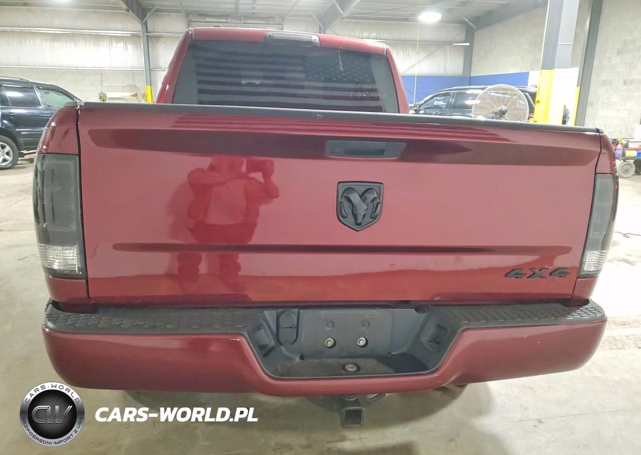 2019 Ram 1500 Classic Tradesman VIN:1C6RR7FG1KS514125 - 6