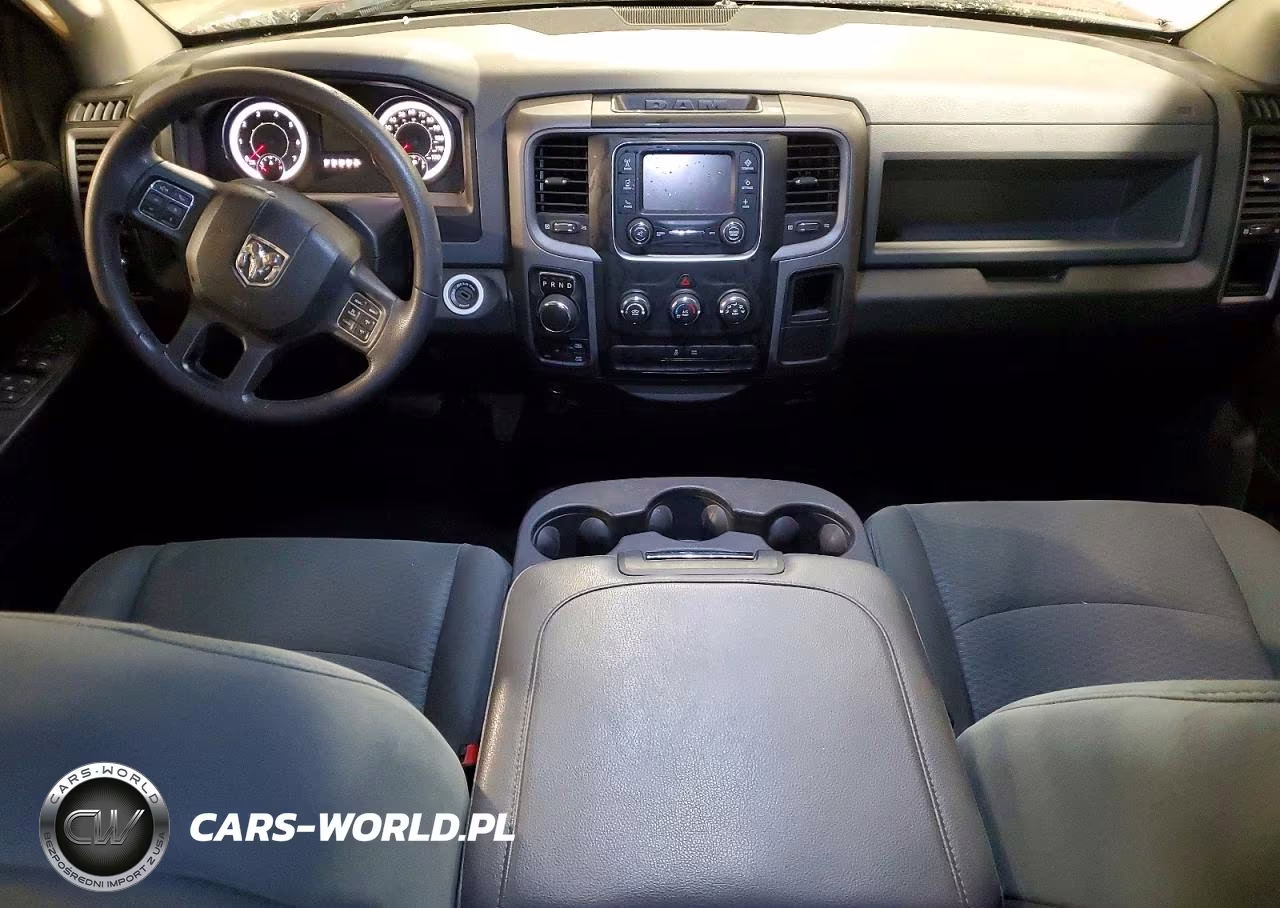 2019 Ram 1500 Classic Tradesman VIN:1C6RR7FG1KS514125 - 8