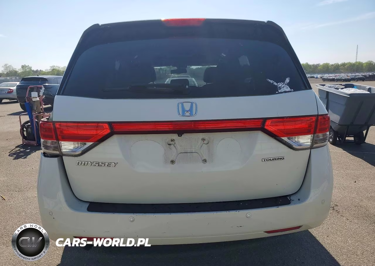 2016 Honda Odyssey Touring VIN:5FNRL5H98GB018224 - 6