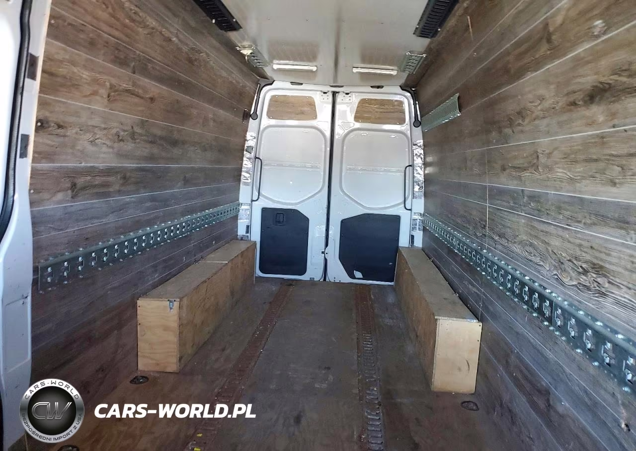 2019 Mercedes Benz Sprinter 2500 VIN:WD4PF1CD1KP156579 - 10