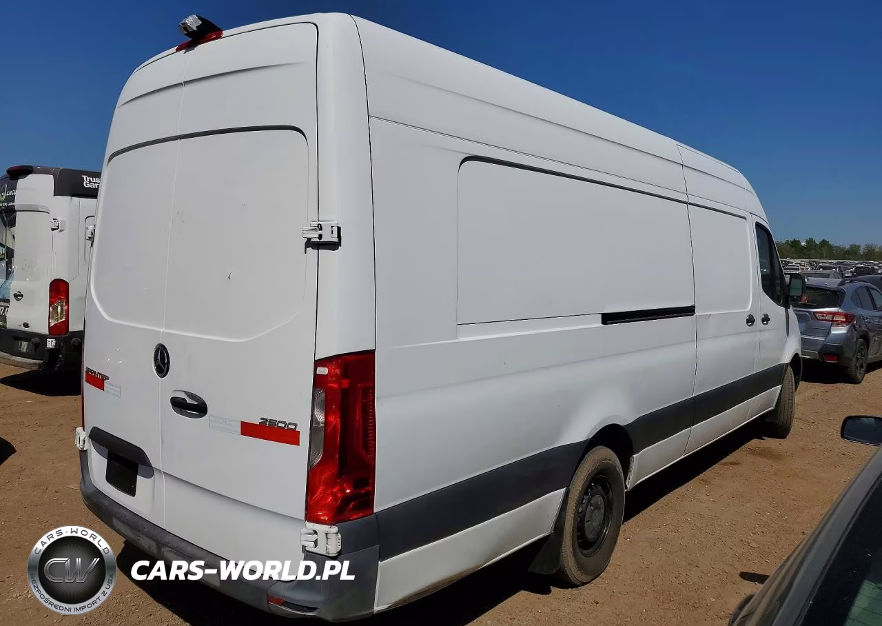 2019 Mercedes Benz Sprinter 2500 VIN:WD4PF1CD1KP156579 - 3