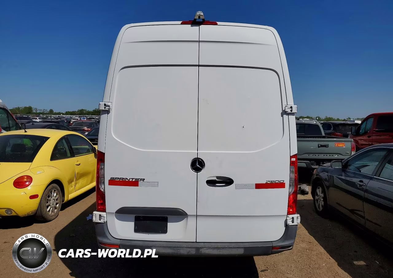 2019 Mercedes Benz Sprinter 2500 VIN:WD4PF1CD1KP156579 - 6