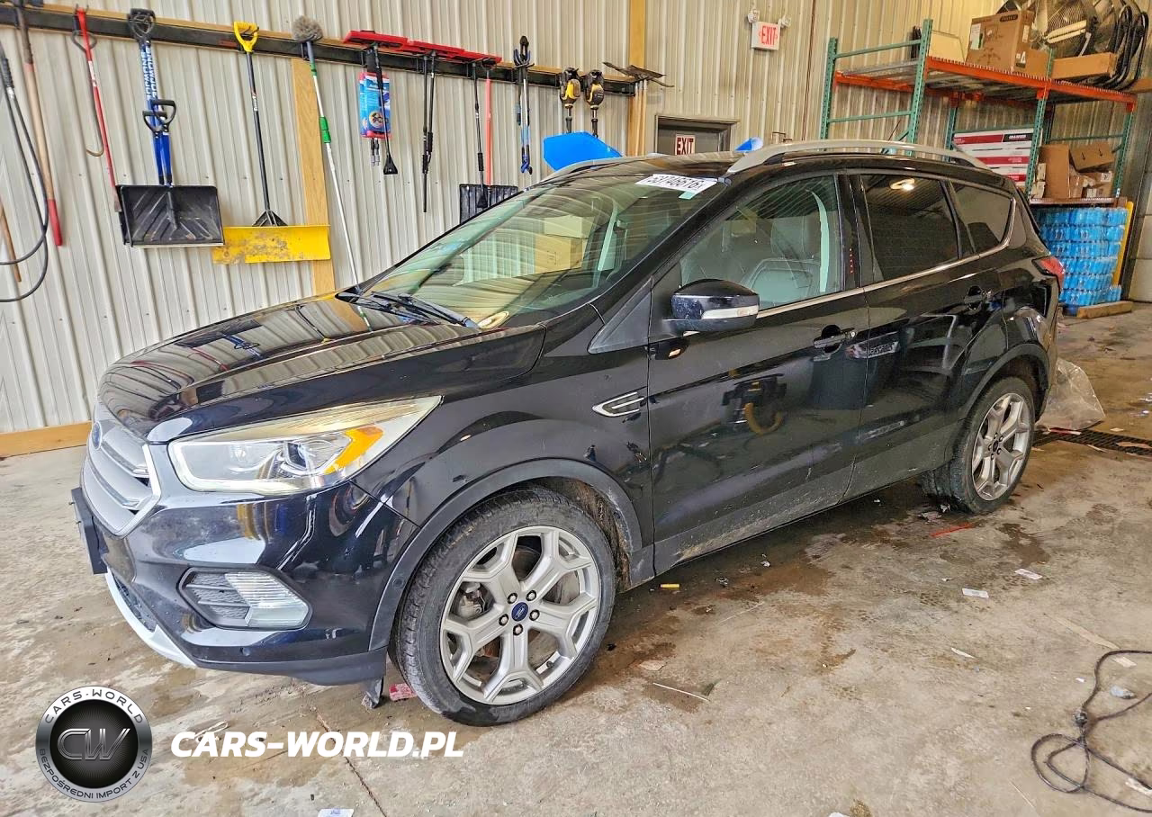 2019 Ford Escape Titanium – zdjęcie 1 z 12