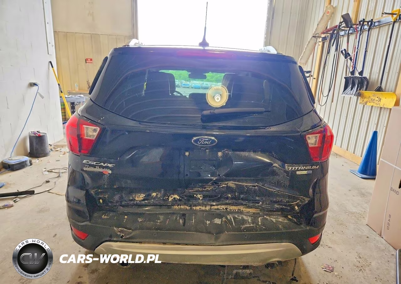 2019 Ford Escape Titanium VIN:1FMCU9J94KUC26312 - 6