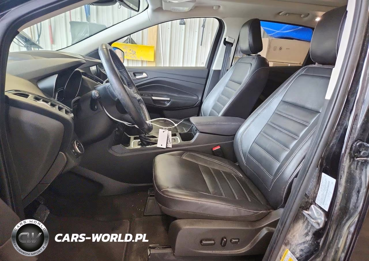 2019 Ford Escape Titanium VIN:1FMCU9J94KUC26312 - 7