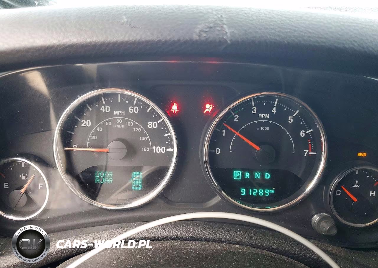 2016 Jeep Wrangler Unlimited VIN:1C4BJWEG4GL155500 - 9