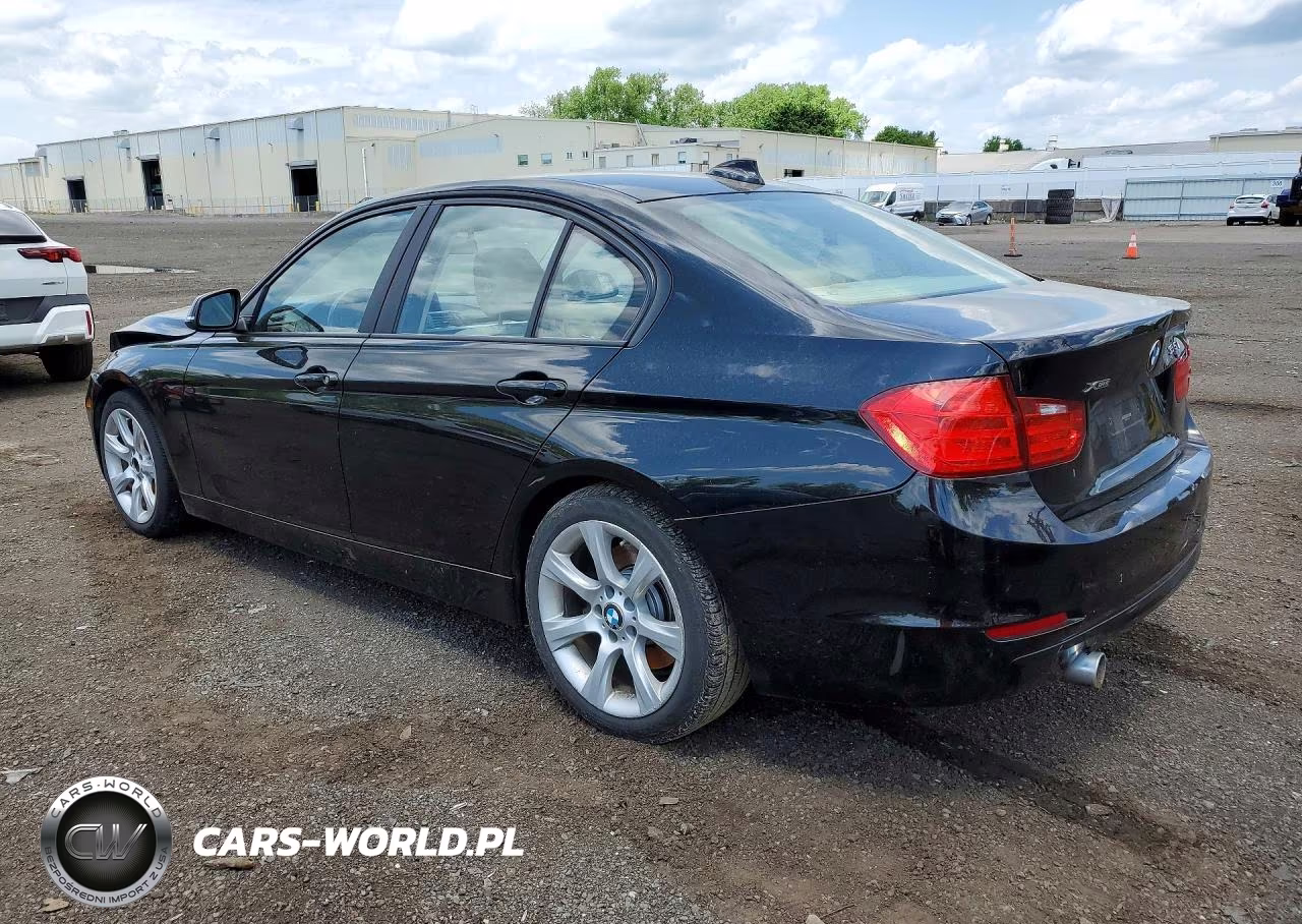 2013 BMW 335 Xi VIN:WBA3B9C55DF585287 - 2