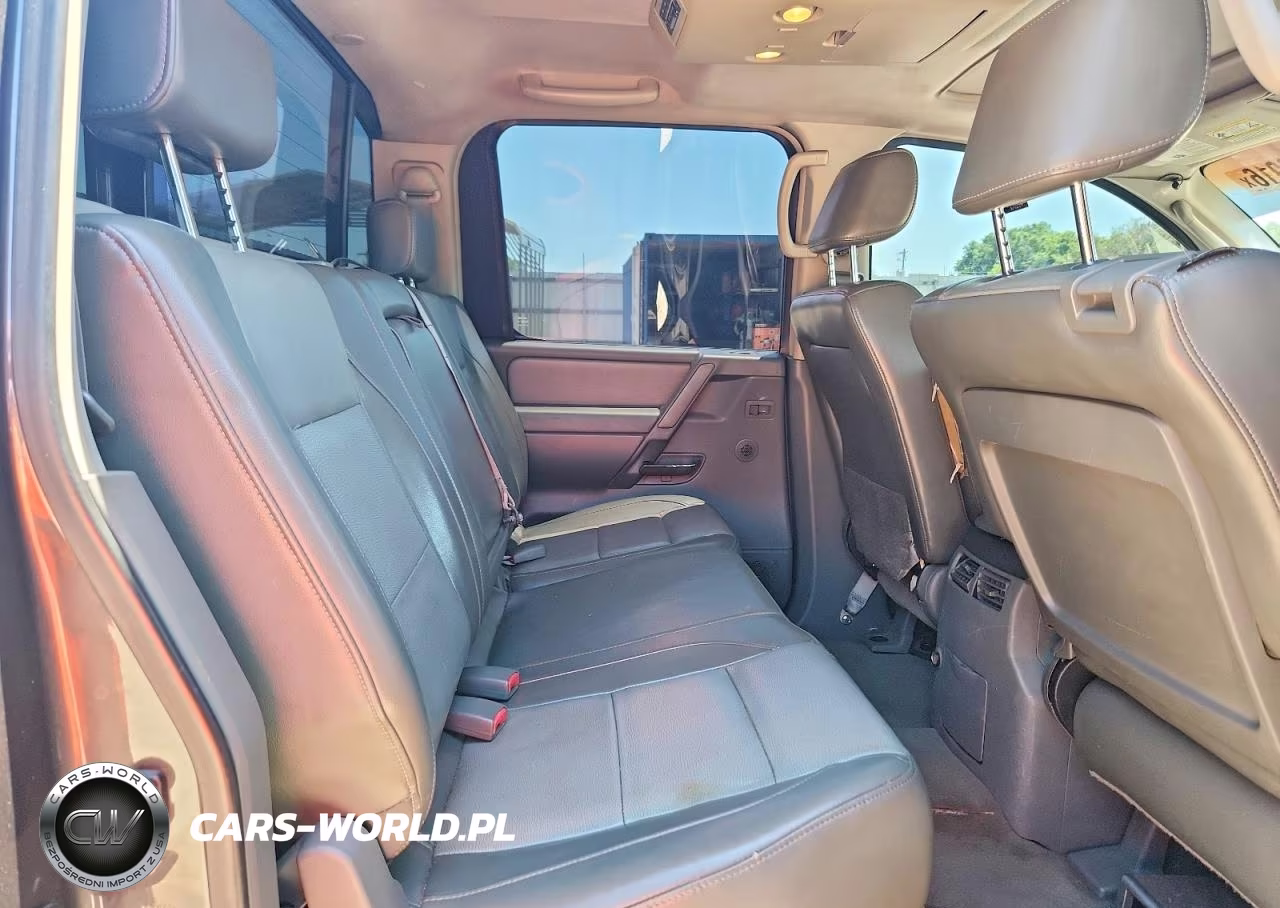 2006 Nissan Titan Xe VIN:1N6AA07BX6N559332 - 10