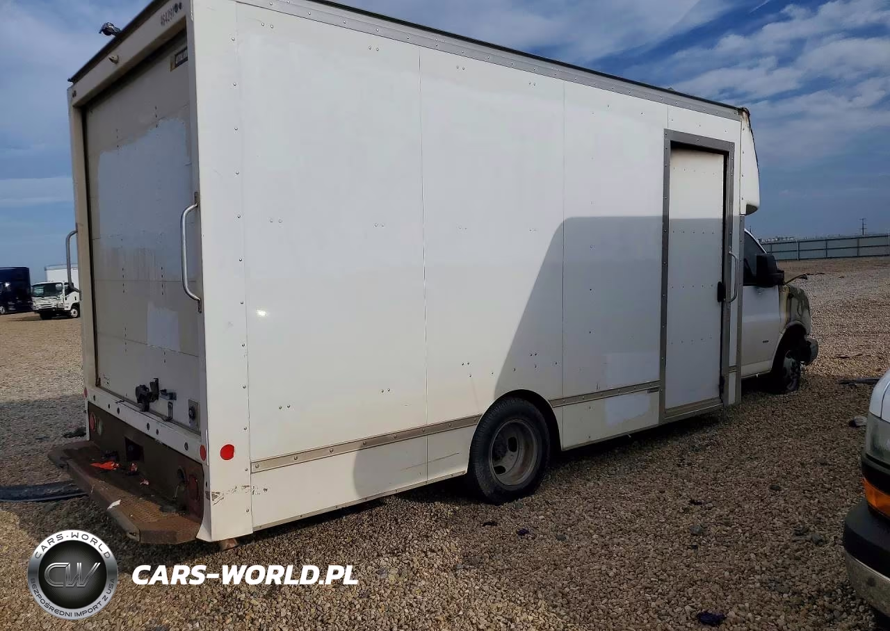 2021 Chevrolet Express Delivery Truck VIN:1HA3GTC70MN008168 - 3