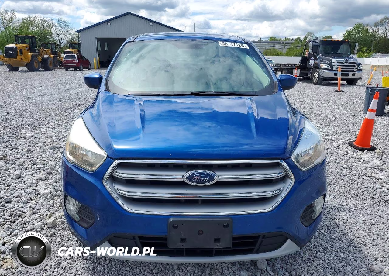 2017 Ford Escape Se VIN:1FMCU0GD3HUC45448 - 5