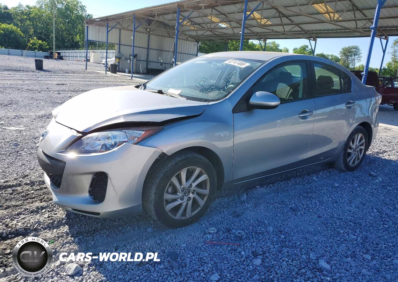 2013 Mazda 3 I