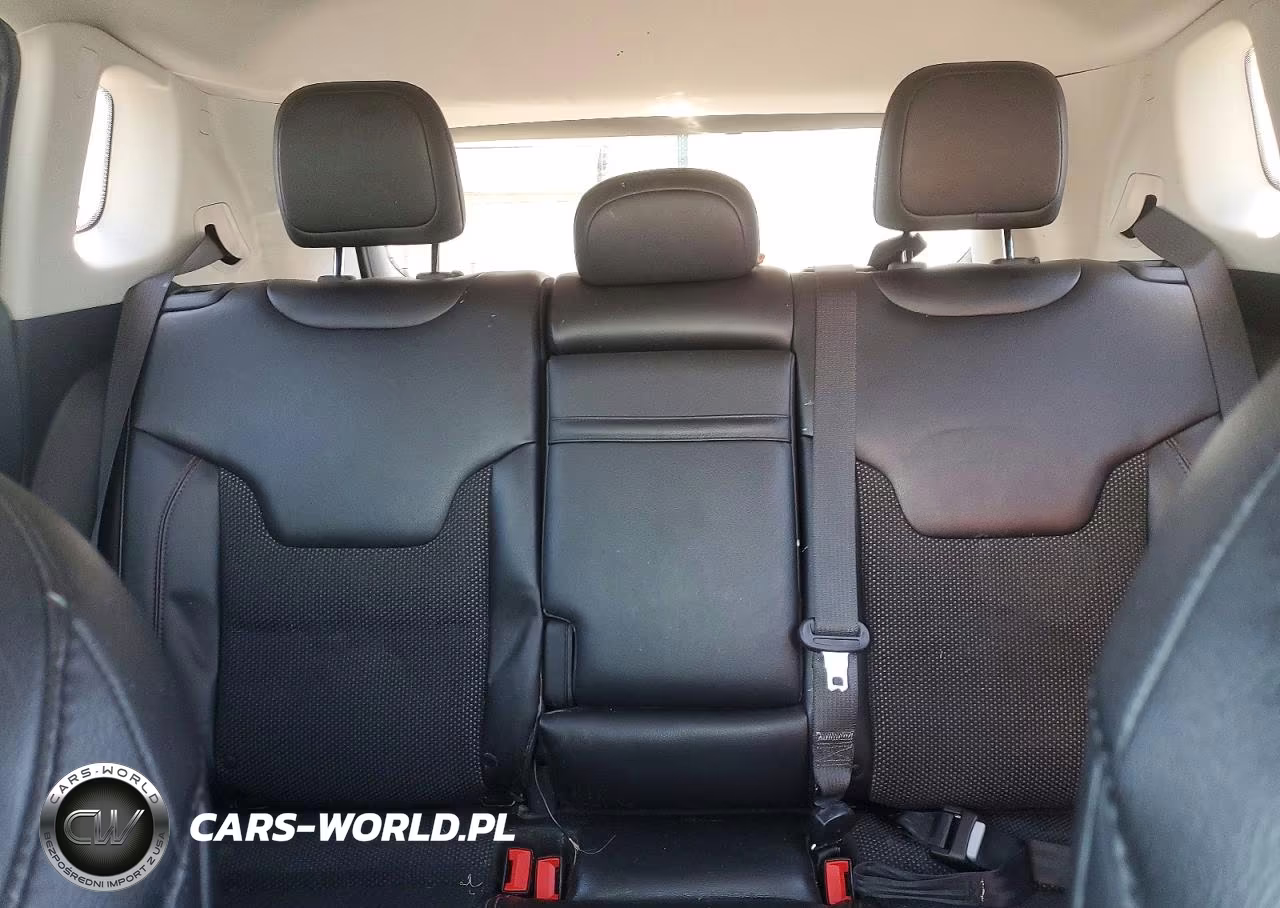 2019 Jeep Compass Trailhawk VIN:3C4NJDDB0KT759825 - 10