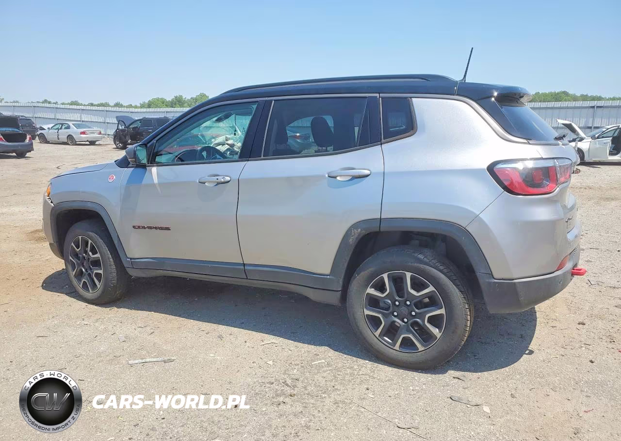 2019 Jeep Compass Trailhawk VIN:3C4NJDDB0KT759825 - 2