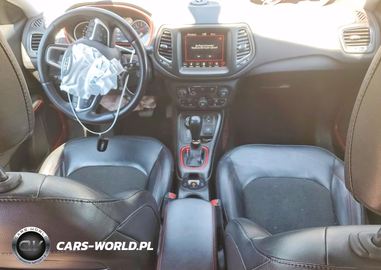 2019 Jeep Compass Trailhawk VIN:3C4NJDDB0KT759825 - 8