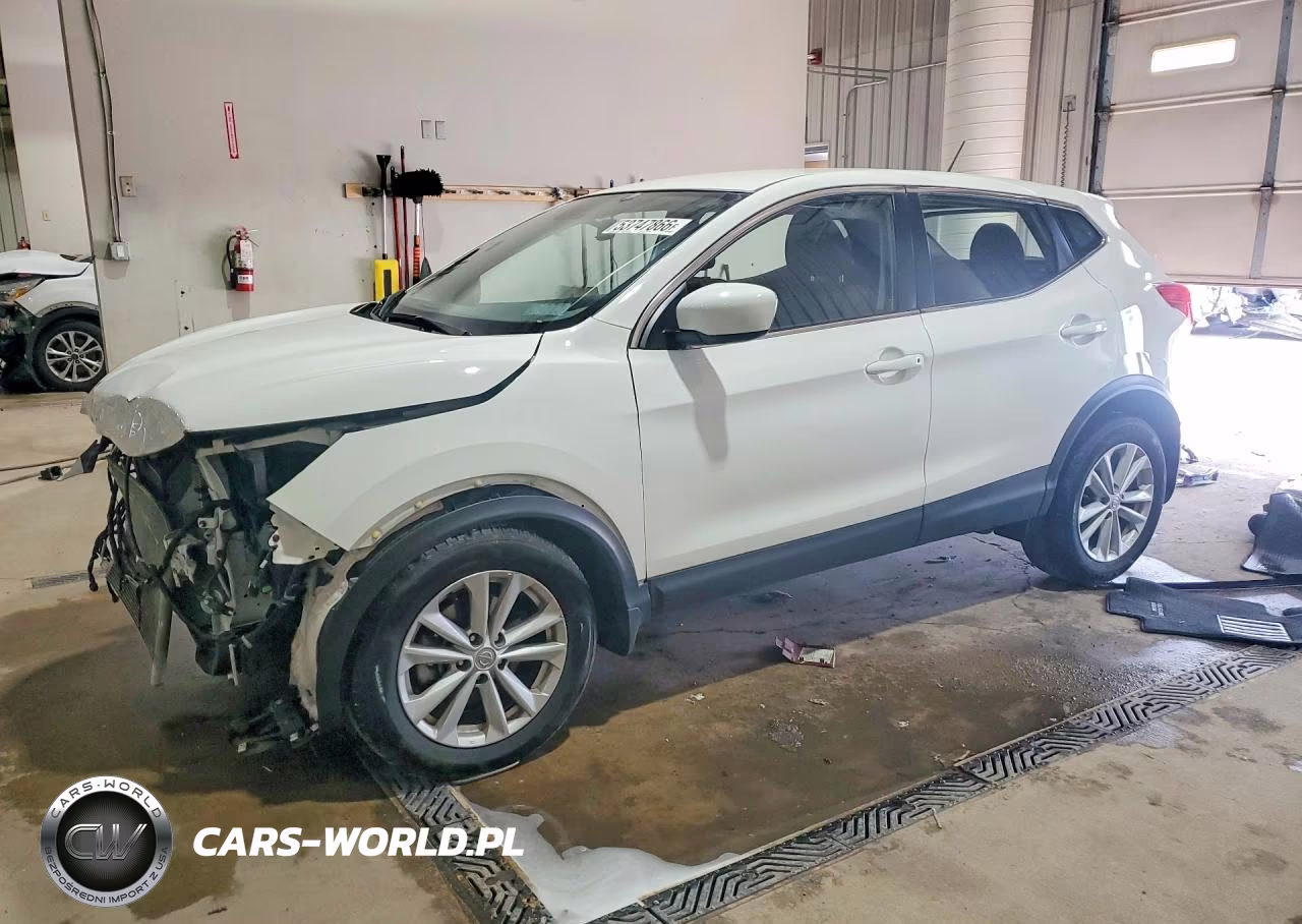 2018 Nissan Rogue Sport S