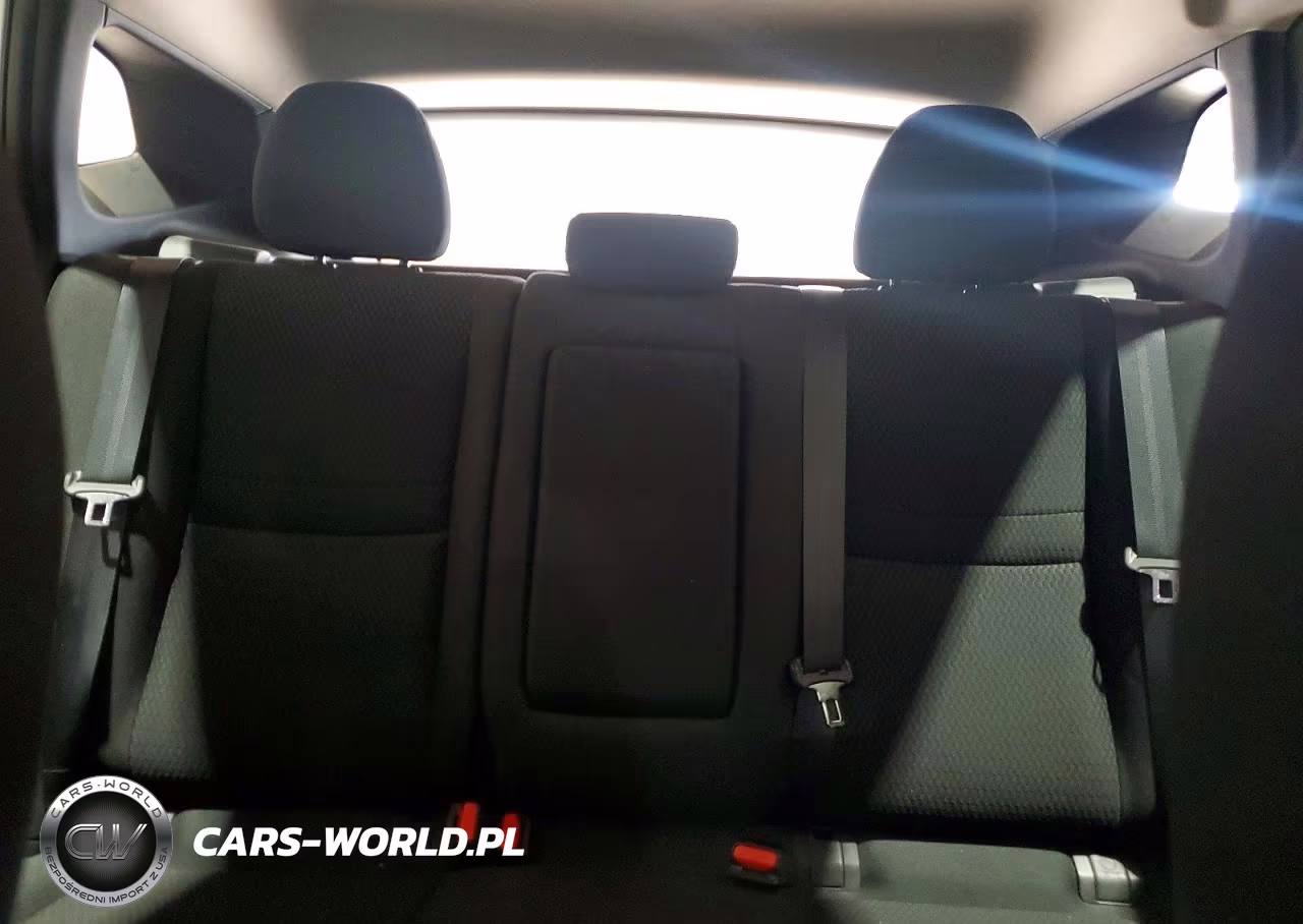 2018 Nissan Rogue Sport S VIN:JN1BJ1CP5JW108930 - 10