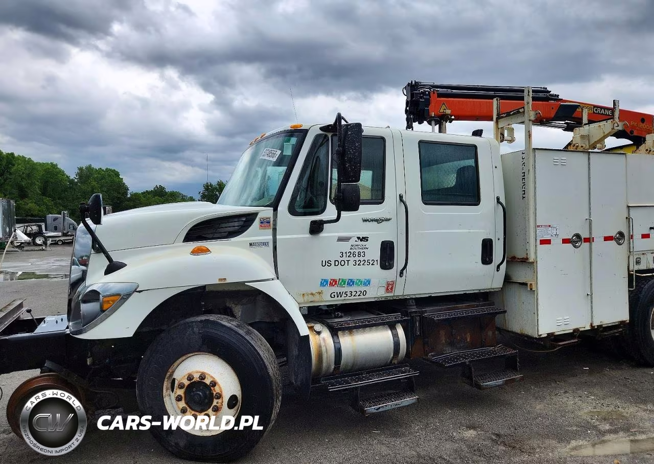 2013 International 7400 Crane Truck VIN:1HTWGAAR6DJ296623 - 9