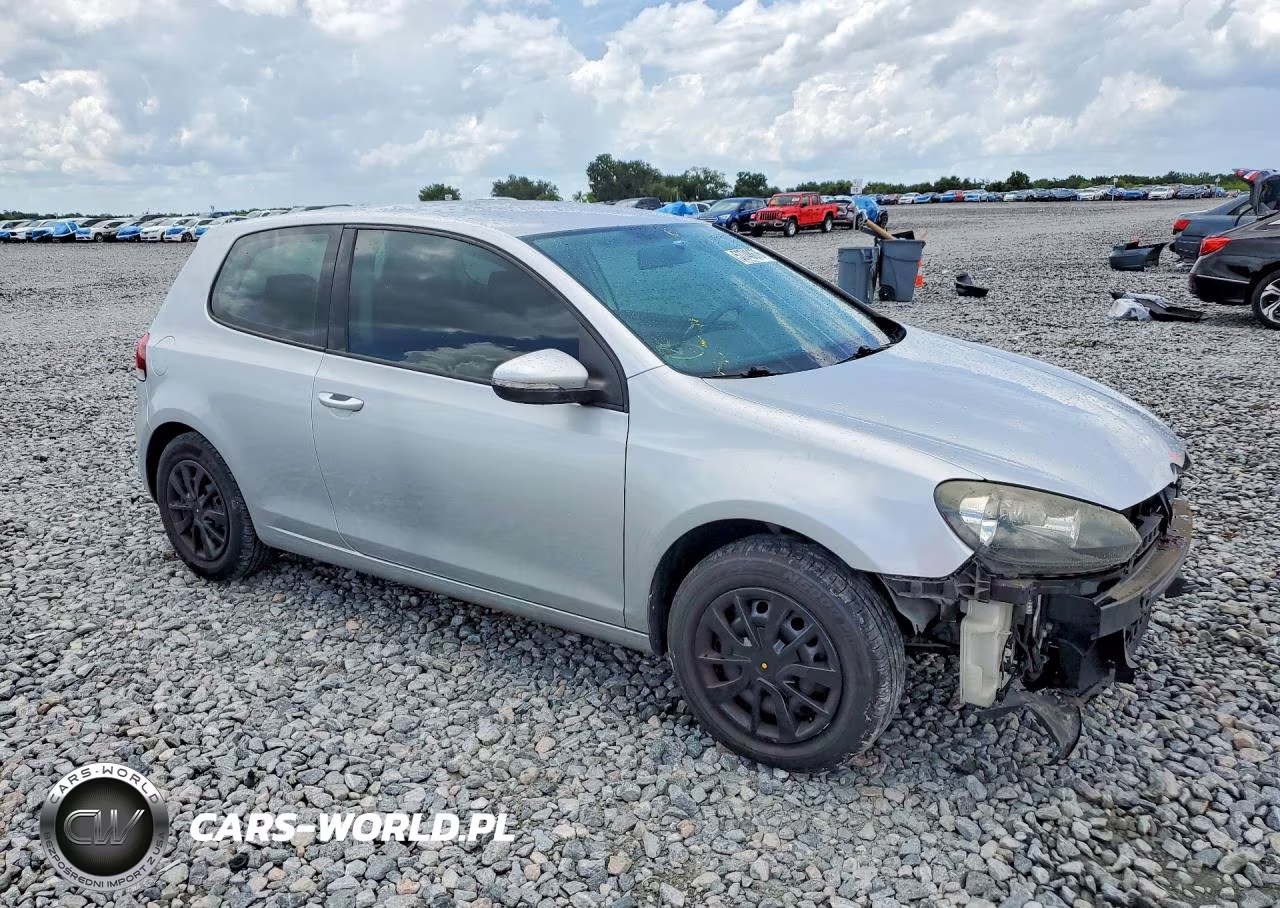 2011 Volkswagen Golf VIN:WVWAA7AJ7BW018710 - 4