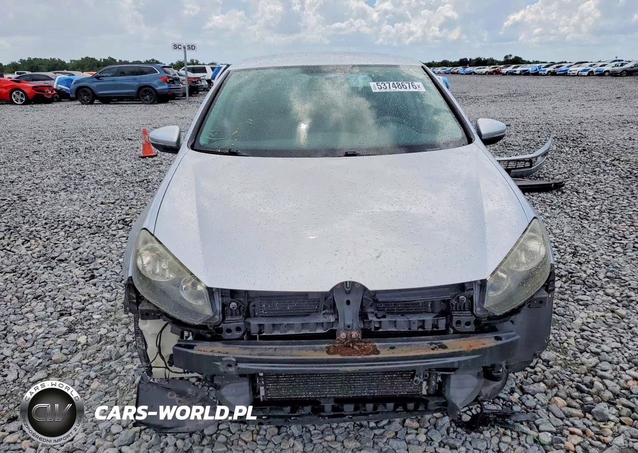 2011 Volkswagen Golf VIN:WVWAA7AJ7BW018710 - 5