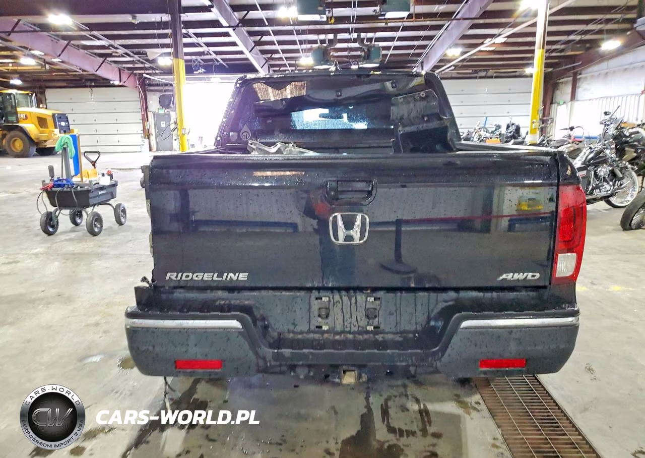 2020 Honda Ridgeline Sport VIN:5FPYK3F17LB030575 - 6