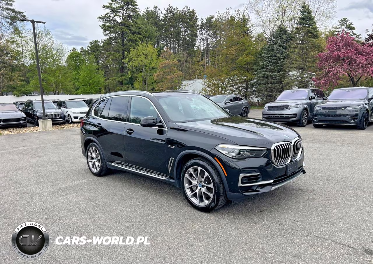 2023 BMW X5 xDrive45E