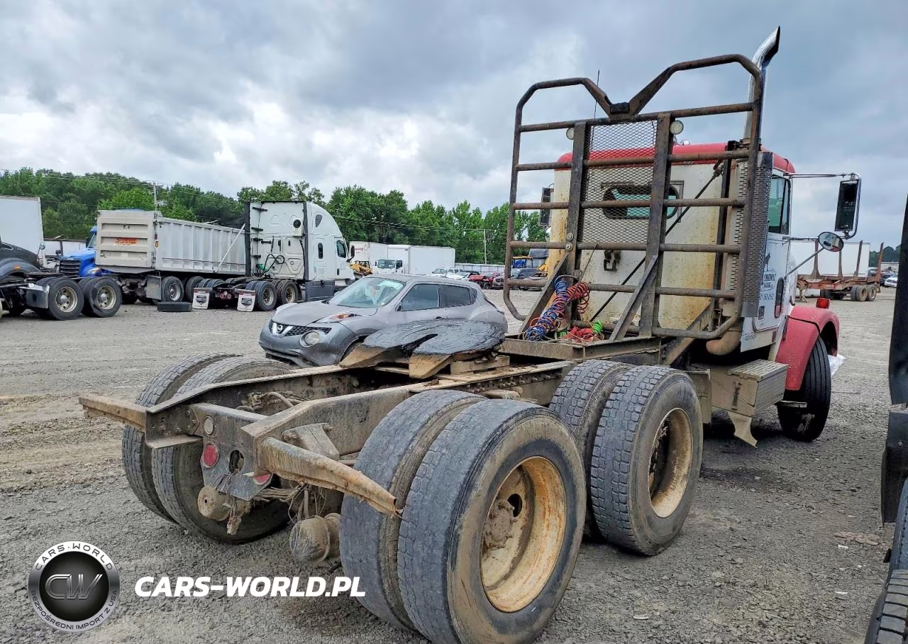2001 Freightliner Conventional Fld120 Semi Truck VIN:1FUYFZYB31LH57174 - 4