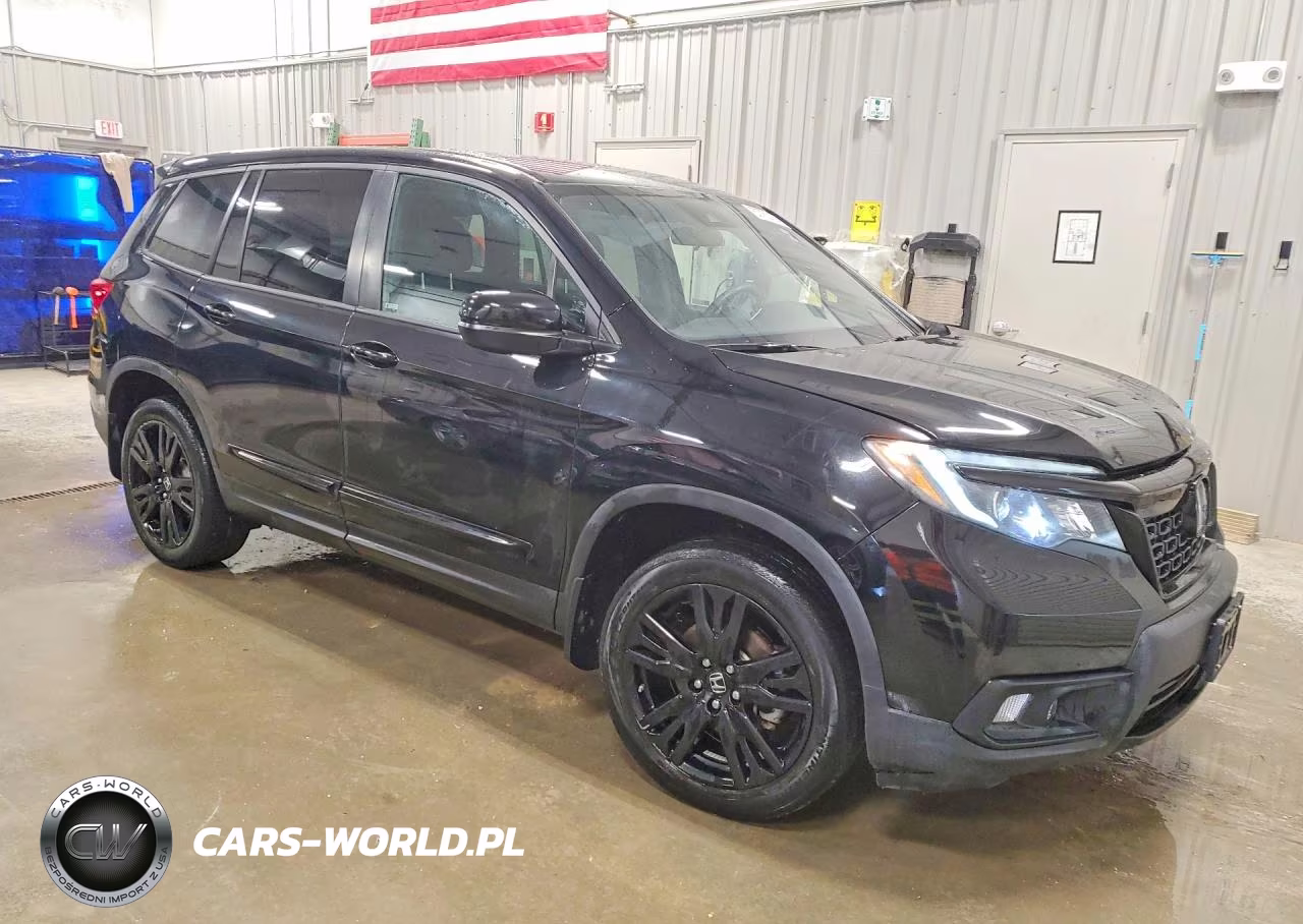 2019 Honda Passport Sport VIN:5FNYF8H2XKB030858 - 4