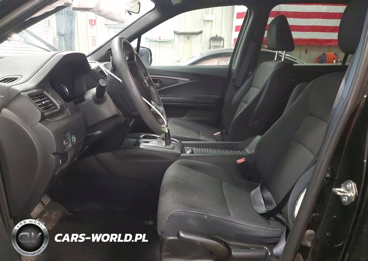 2019 Honda Passport Sport VIN:5FNYF8H2XKB030858 - 7