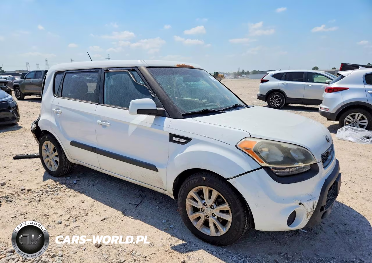 2013 Kia Soul Base VIN:KNDJT2A57D7753684 - 4