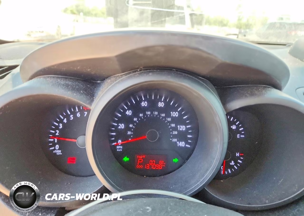 2013 Kia Soul Base VIN:KNDJT2A57D7753684 - 9