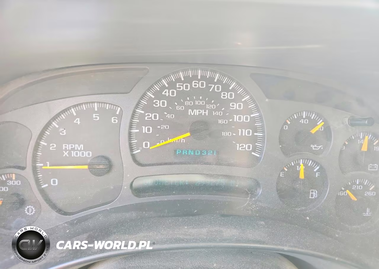 2004 Chevrolet Silverado K2500 Heavy Duty VIN:1GCHK29U14E112376 - 9