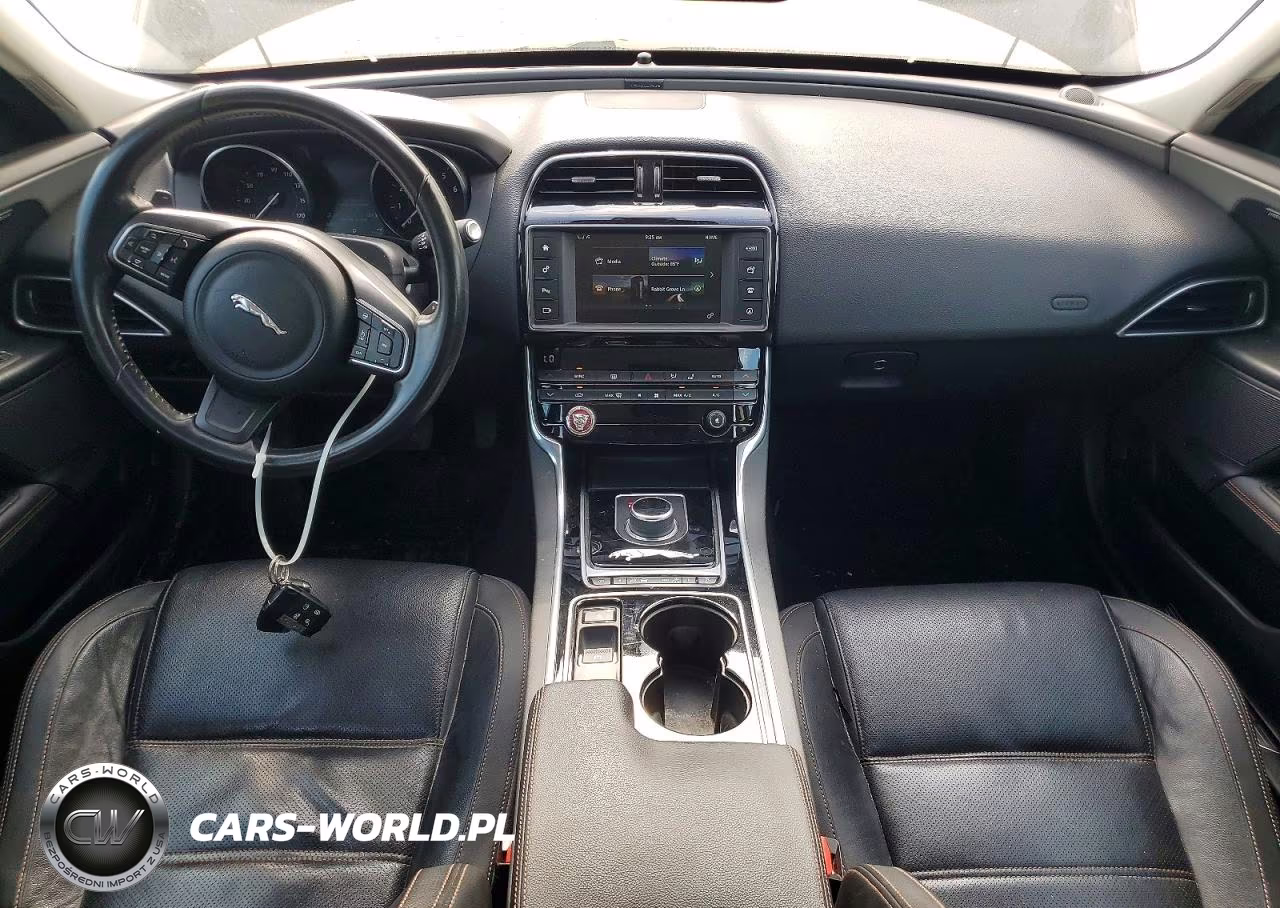 2017 Jaguar Xe Prestige VIN:SAJAE4BV0HA959637 - 8