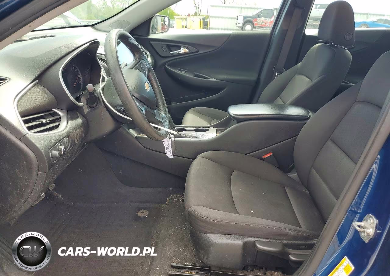 2019 Chevrolet Malibu Ls VIN:1G1ZB5ST2KF201932 - 7