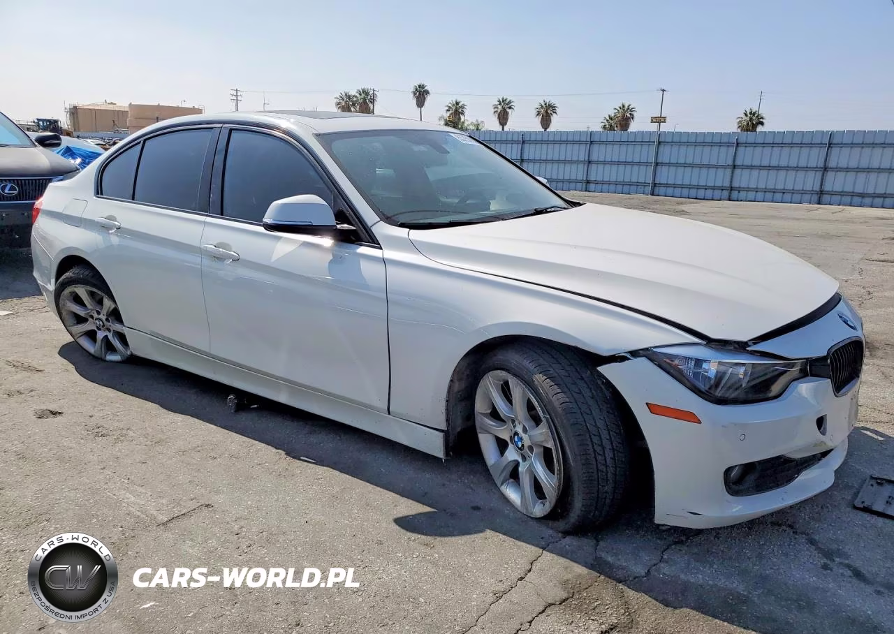 BMW 320I VIN:WBA3B1G50FNT06168 - 4