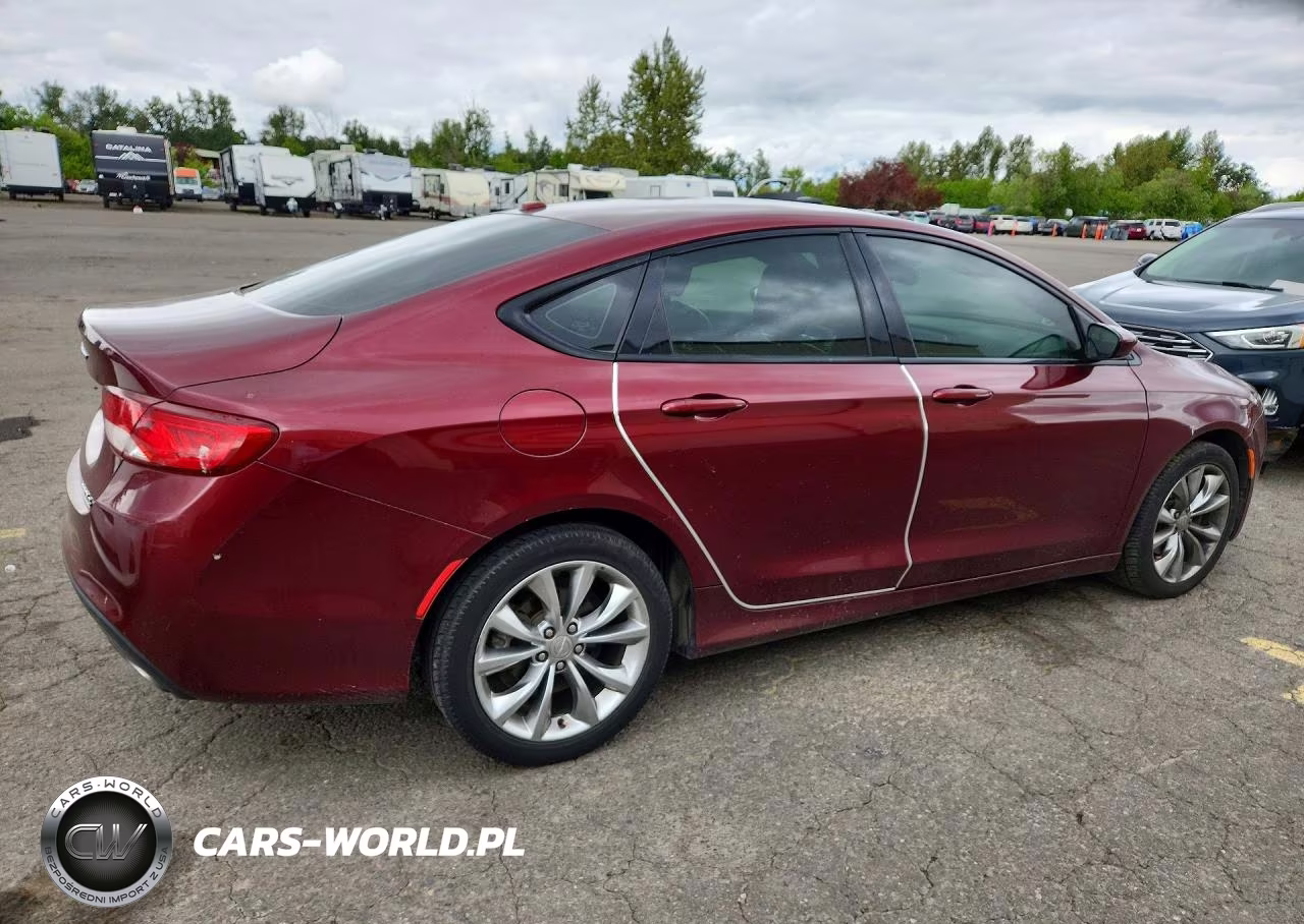 2015 Chrysler 200 4D 4Wd VIN:1C3CCCBB4FN688699 - 3