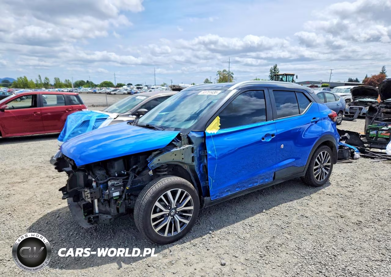 2021 Nissan Kicks Sv
