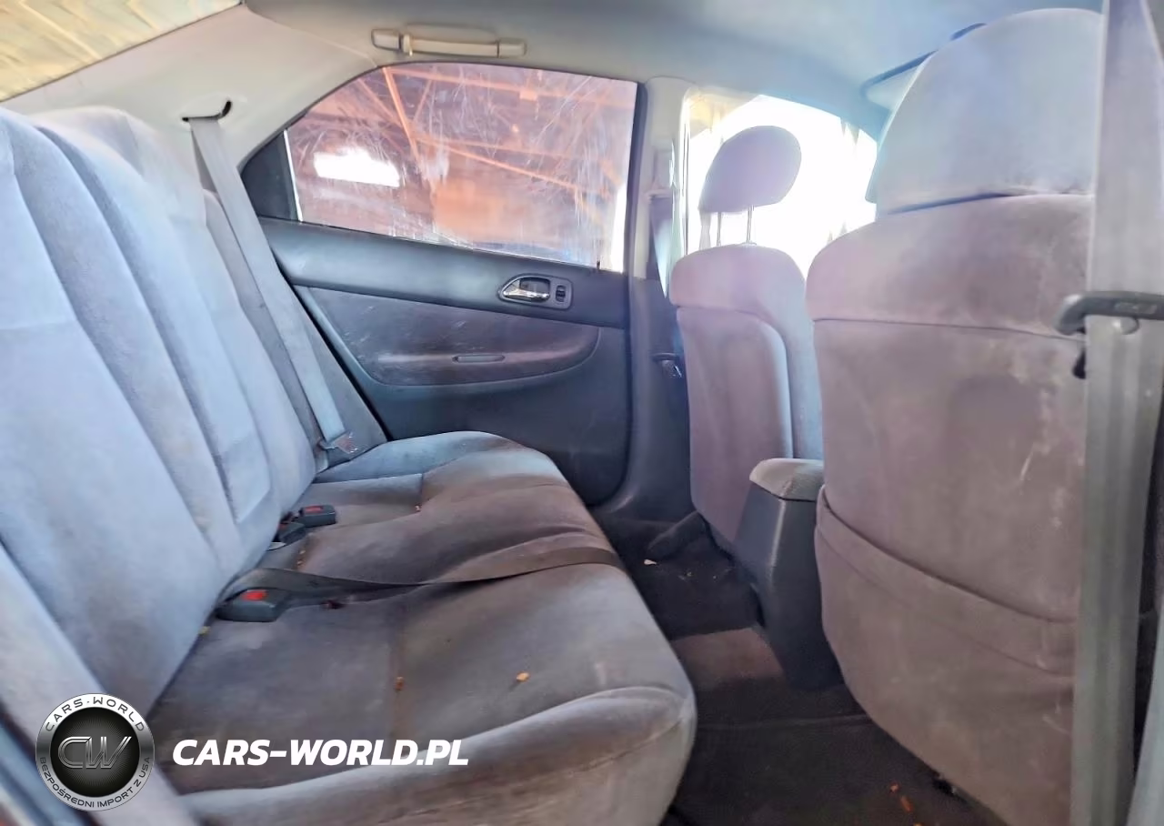1994 Honda Accord Lx VIN:JHMCD563XRC037681 - 10