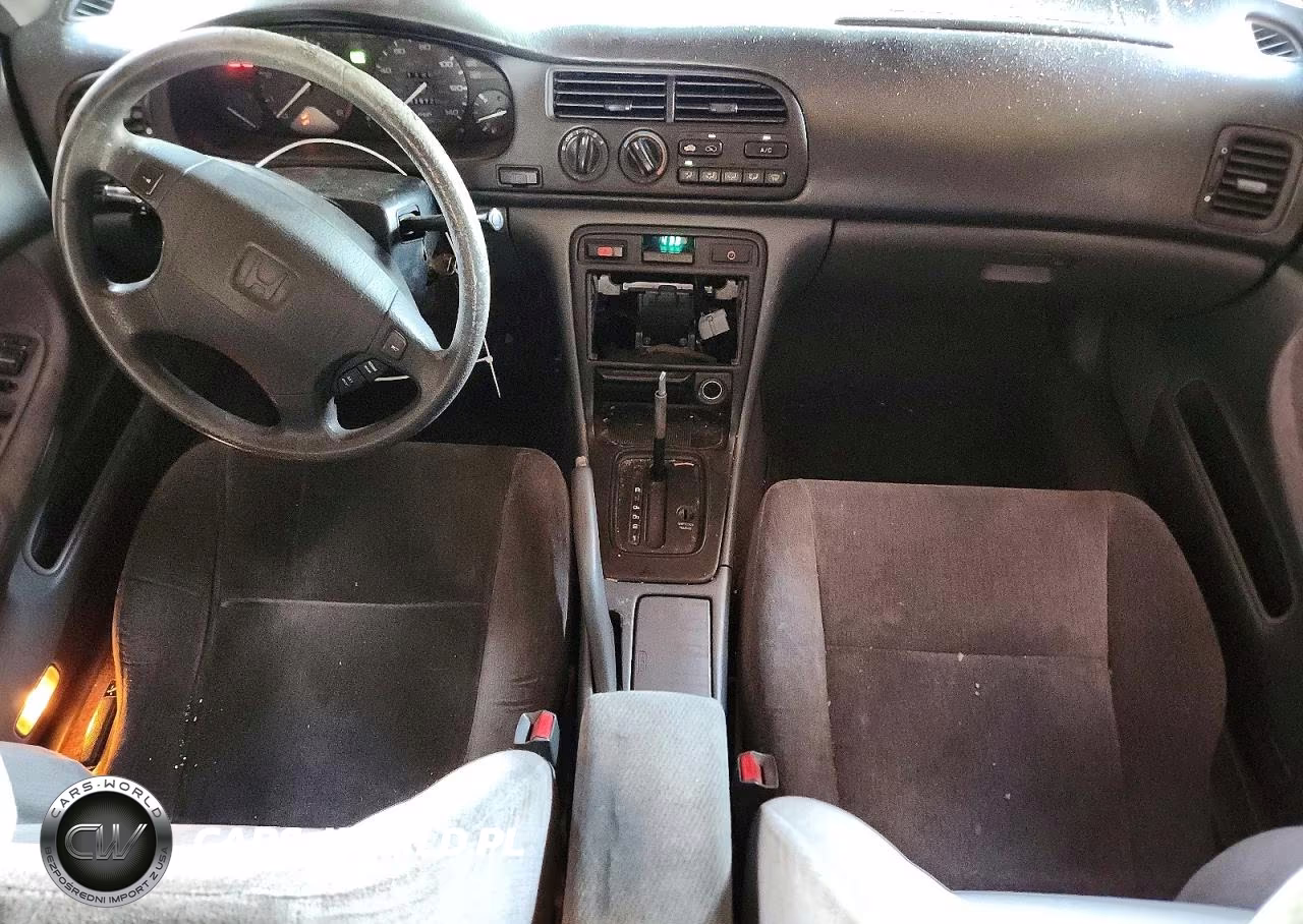 1994 Honda Accord Lx VIN:JHMCD563XRC037681 - 8