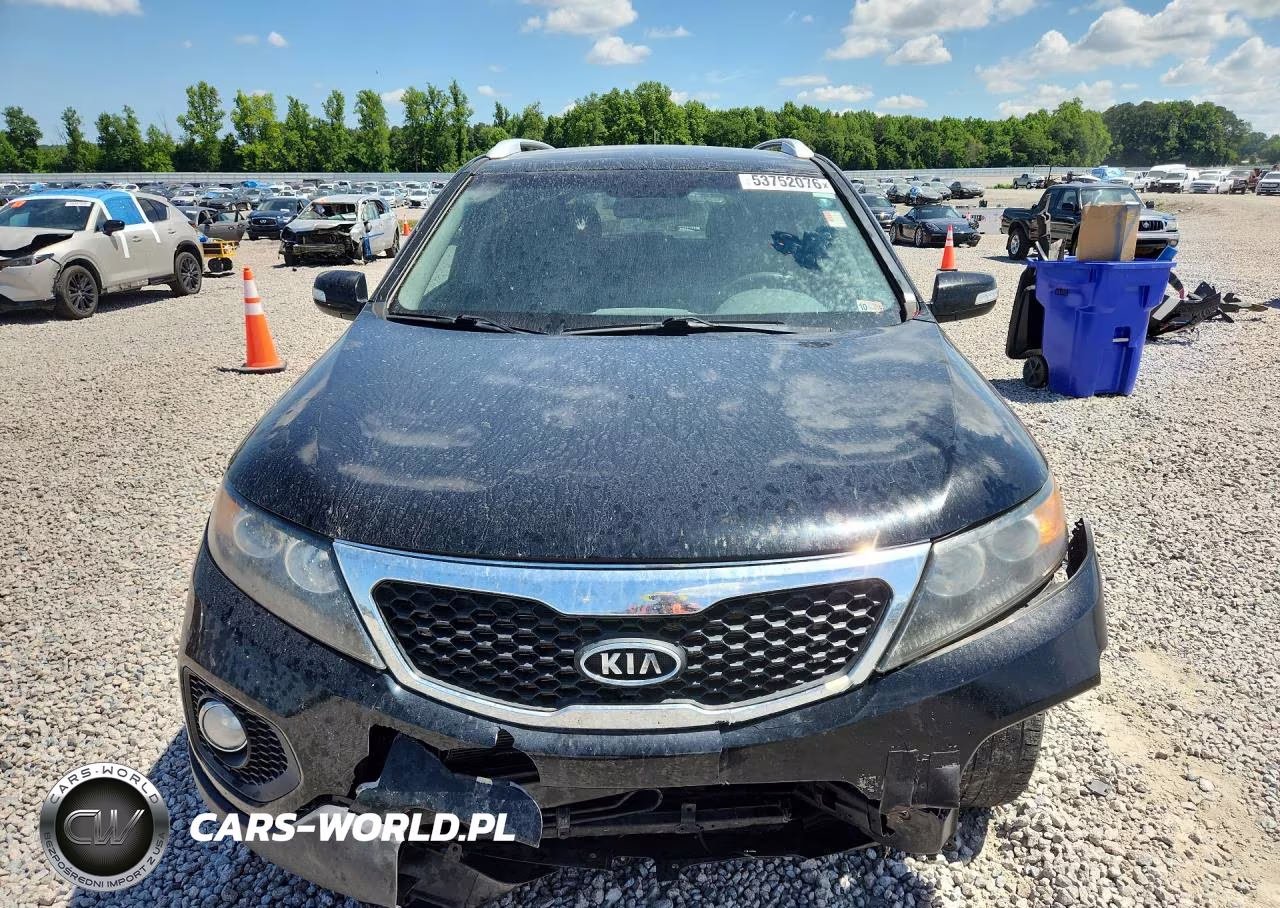2013 Kia Sorento Lx VIN:5XYKT3A61DG406647 - 5