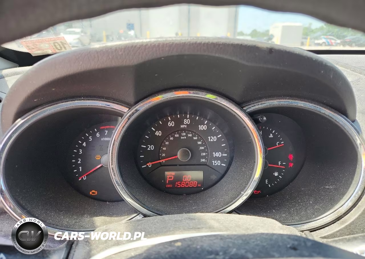 2013 Kia Sorento Lx VIN:5XYKT3A61DG406647 - 9