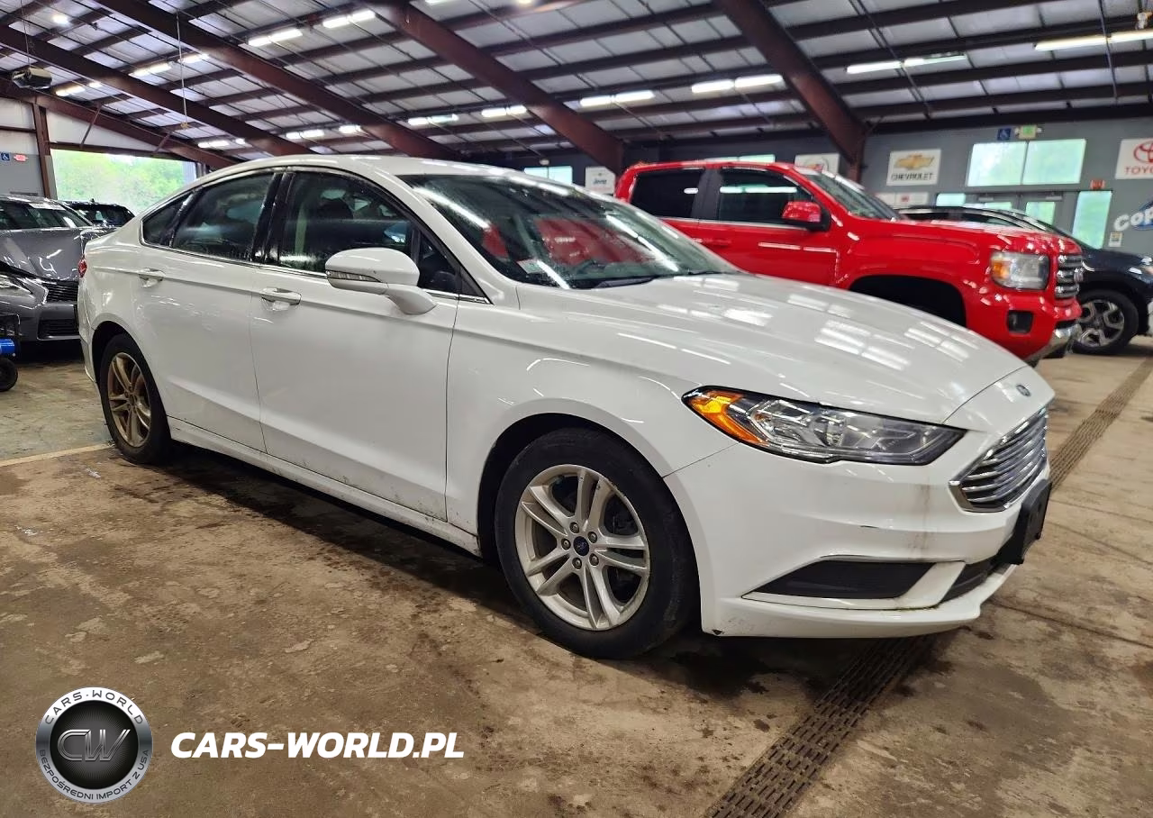 2018 Ford Fusion Se VIN:3FA6P0H75JR117300 - 4