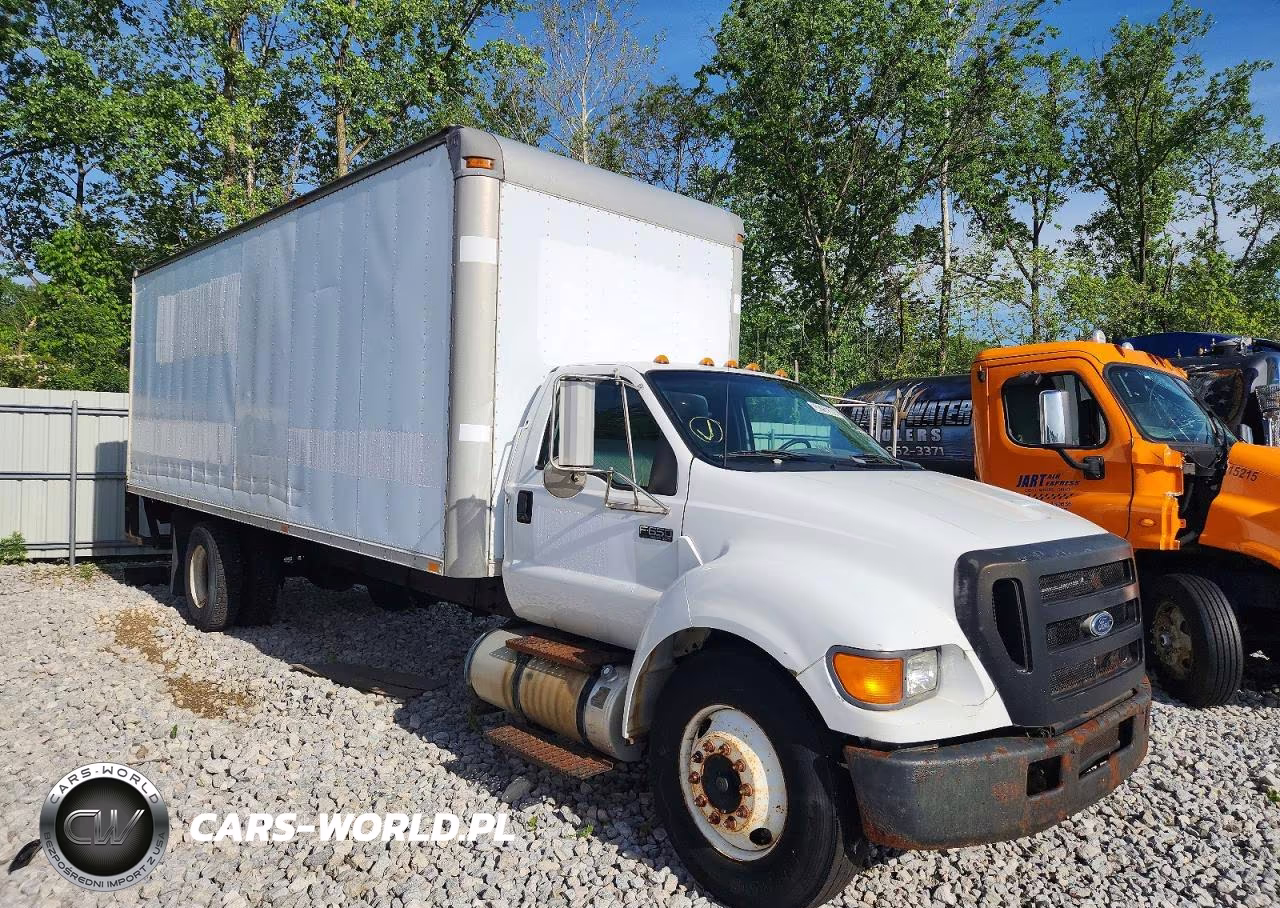 2004 Ford F650 Super Duty