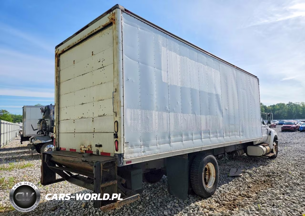 2004 Ford F650 Super Duty VIN:3FRNF65NX4V683000 - 4