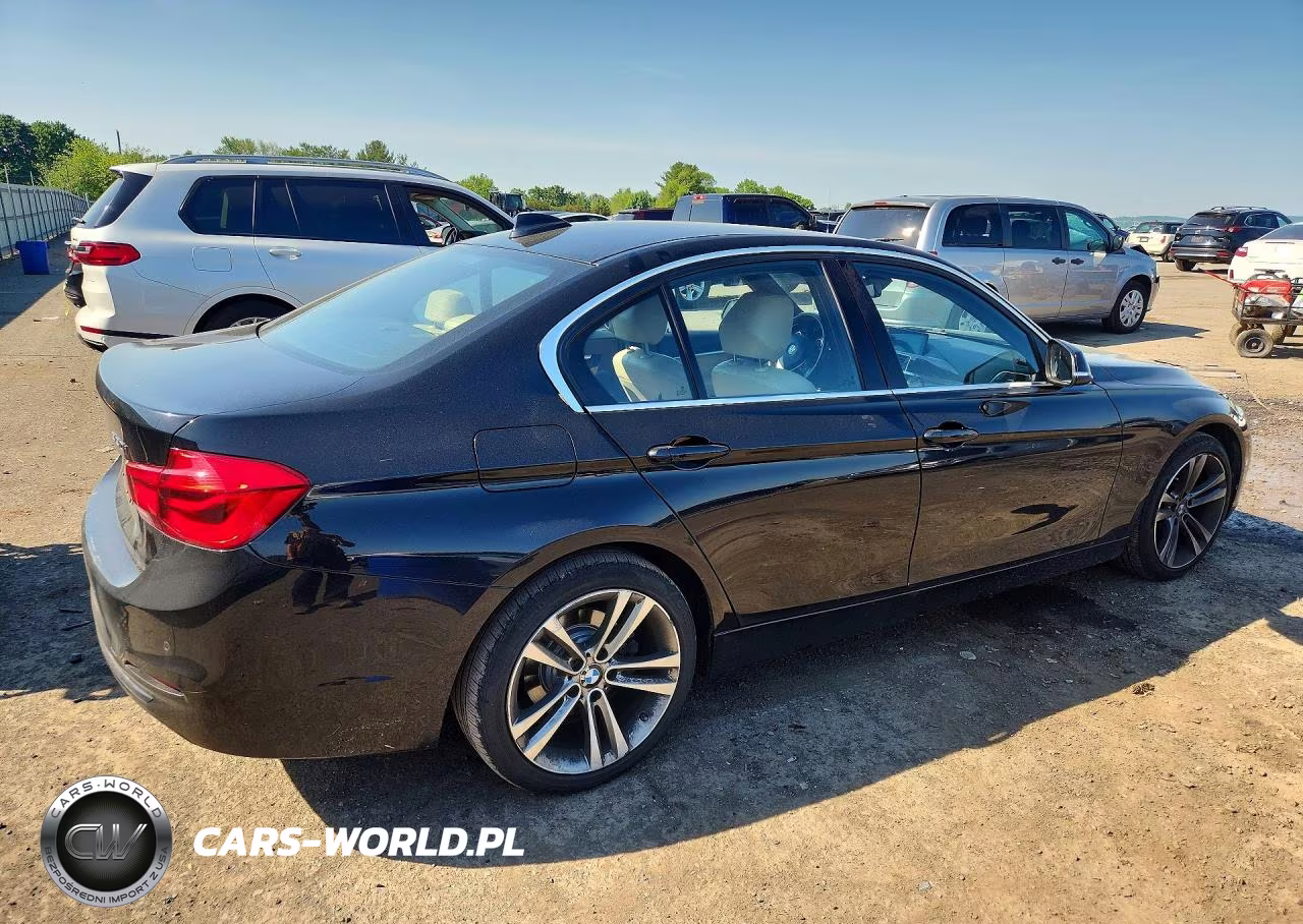 2018 BMW 330 Xi VIN:WBA8D9C54JA607806 - 3
