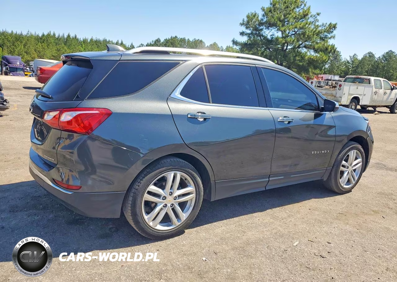 2020 Chevrolet Equinox Premier VIN:2GNAXNEV6L6263551 - 3
