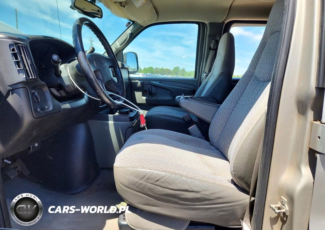 2005 Chevrolet Express G1500 VIN:1GNFG15T151163666 - 7