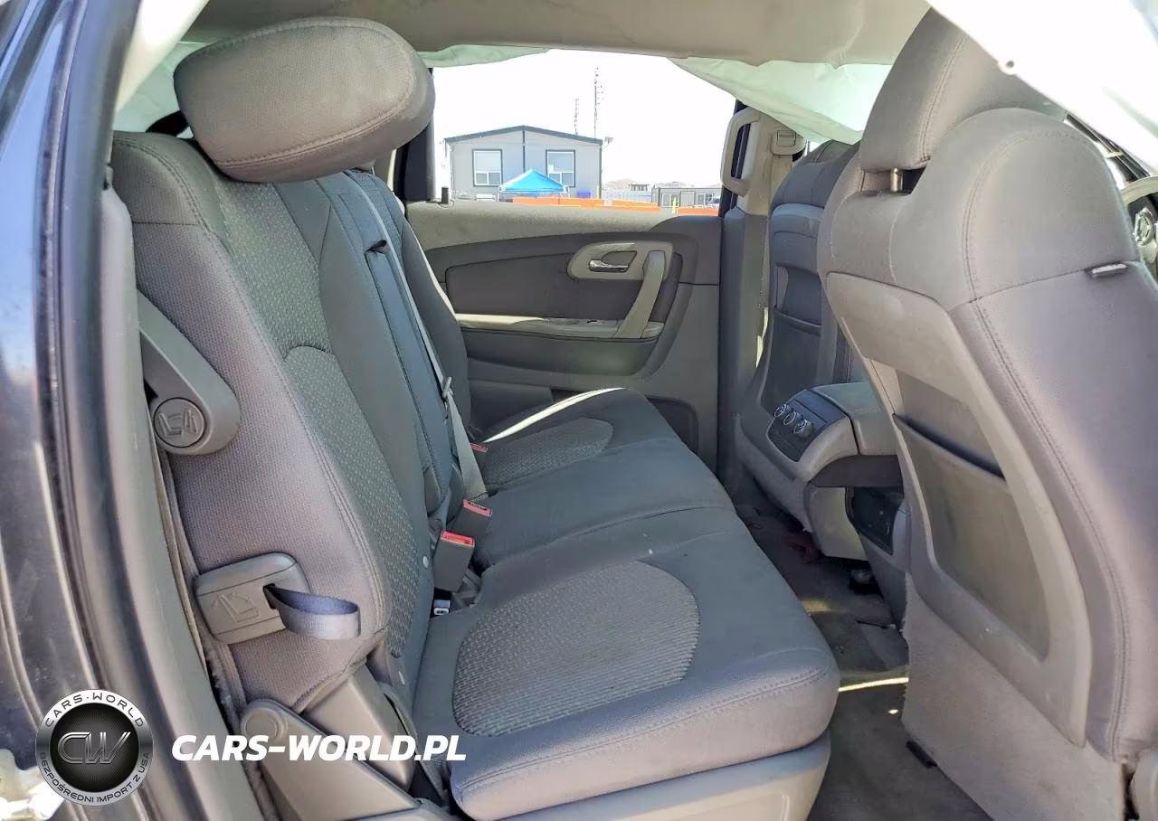 2012 Chevrolet Traverse Ls VIN:1GNKVEED0CJ330746 - 10