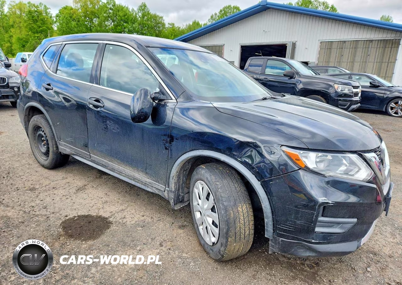 2020 Nissan Rogue S VIN:JN8AT2MV0LW137930 - 4