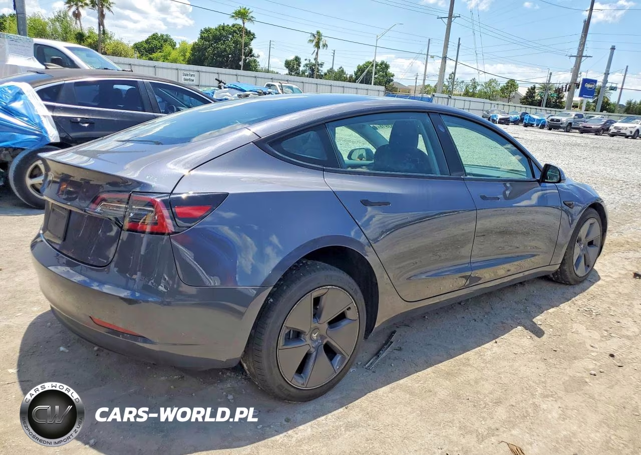 2023 Tesla Model 3 VIN:5YJ3E1EA6PF417415 - 3