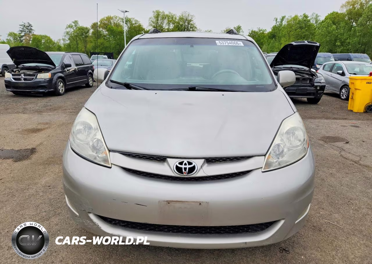 2008 Toyota Sienna Xle VIN:5TDBK22C48S021951 - 5